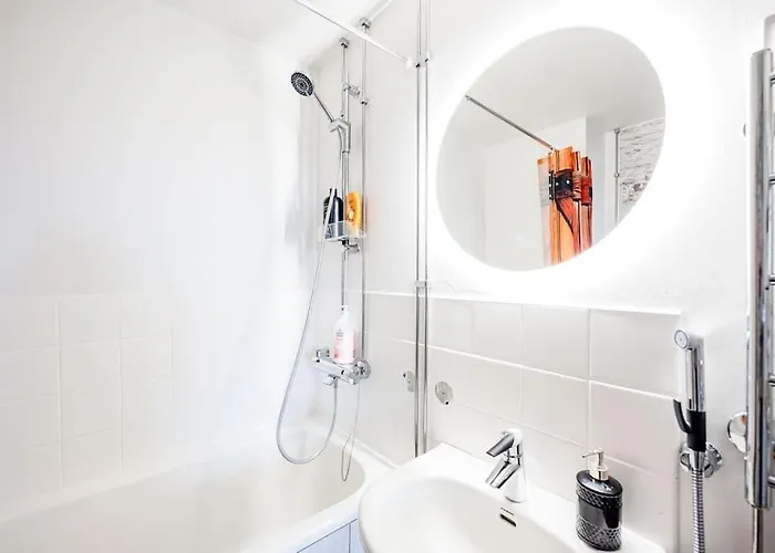 公寓 Meren Rannalla Viihtyisae Asunto. 劳马